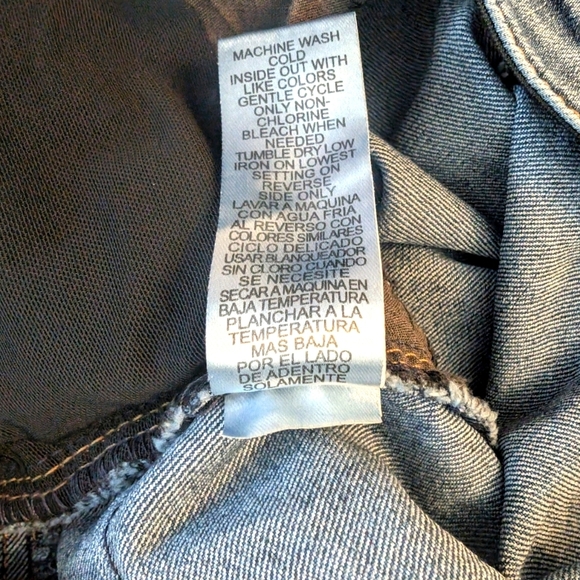 Democracy Women's Blue Skinny Jeans with Tapered Leg and Faded Wash Size 6 - Picture 7 of 7